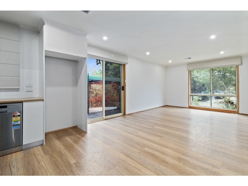 1/42 Troughton Street, Banks ACT 2906