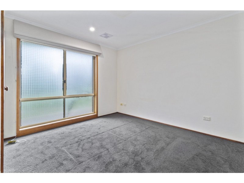 1/42 Troughton Street, Banks ACT 2906