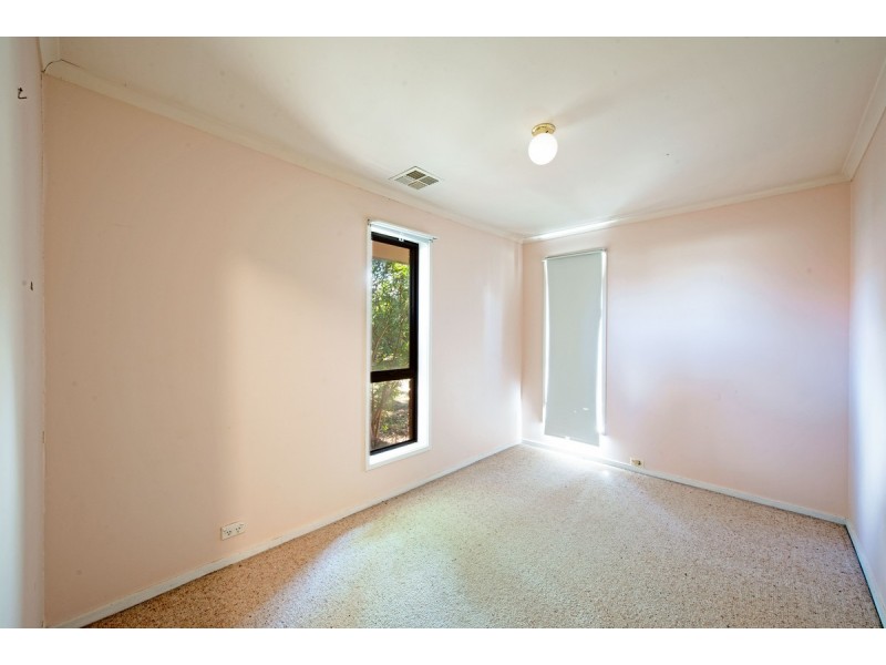 17 Hazel Smith Street, Oxley ACT 2903