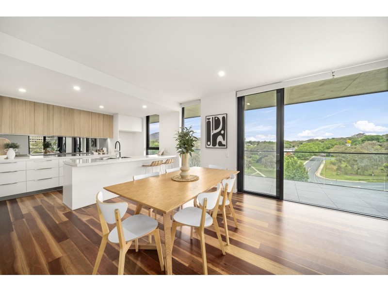 114/81 Constitution Avenue, Campbell ACT 2612