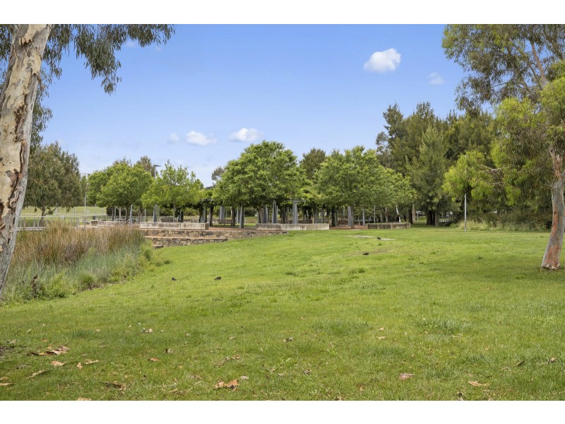 322/50 Eastlake Parade, Kingston ACT 2604