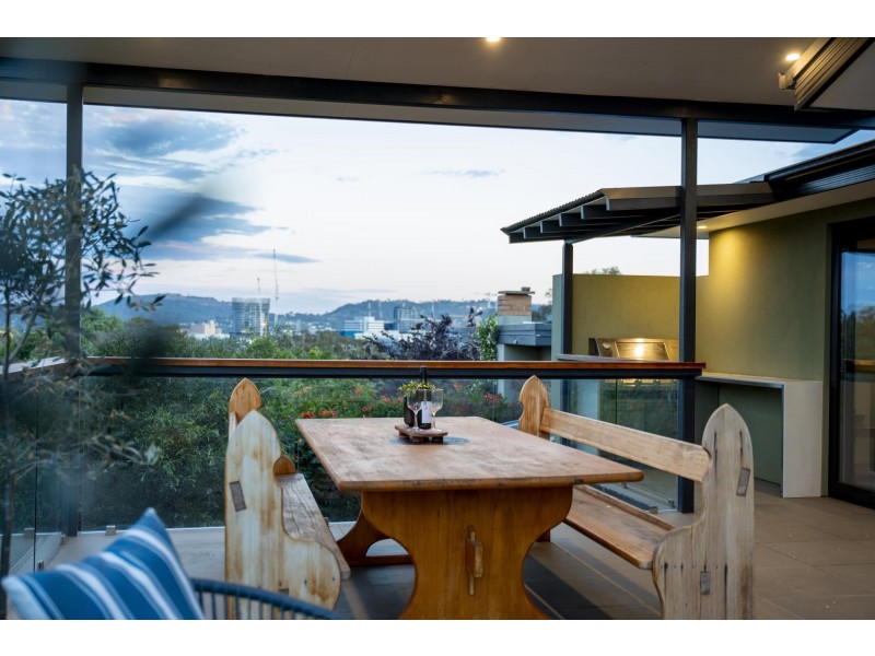 8 Brid Place, Lyons ACT 2606