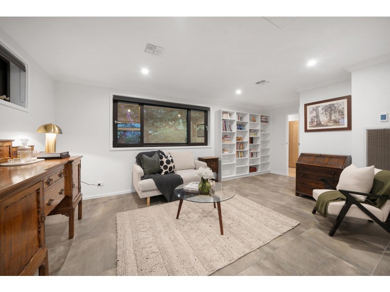 8 Brid Place, Lyons ACT 2606