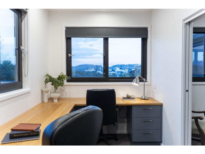 8 Brid Place, Lyons ACT 2606