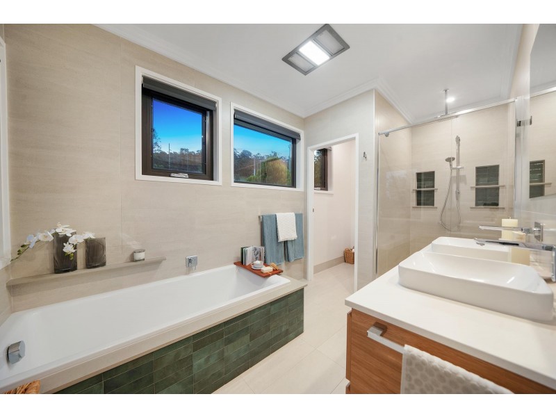 8 Brid Place, Lyons ACT 2606