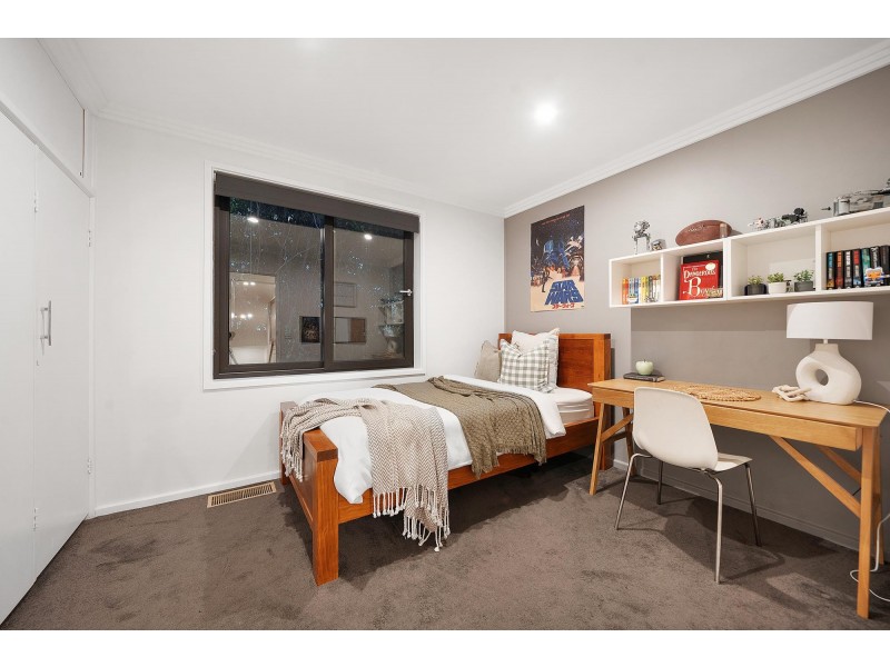 8 Brid Place, Lyons ACT 2606