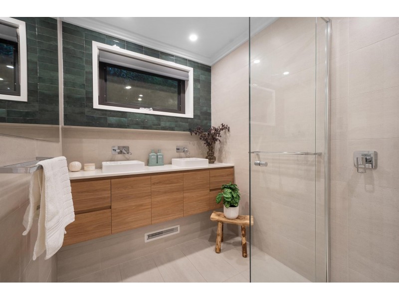 8 Brid Place, Lyons ACT 2606