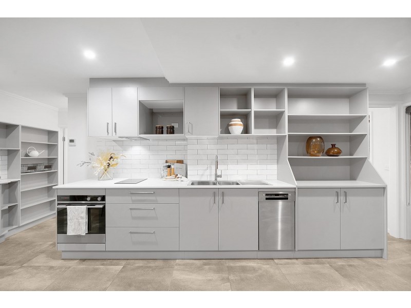 8 Brid Place, Lyons ACT 2606