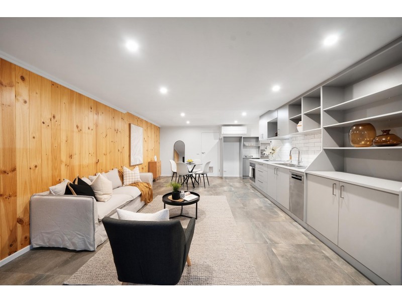 8 Brid Place, Lyons ACT 2606