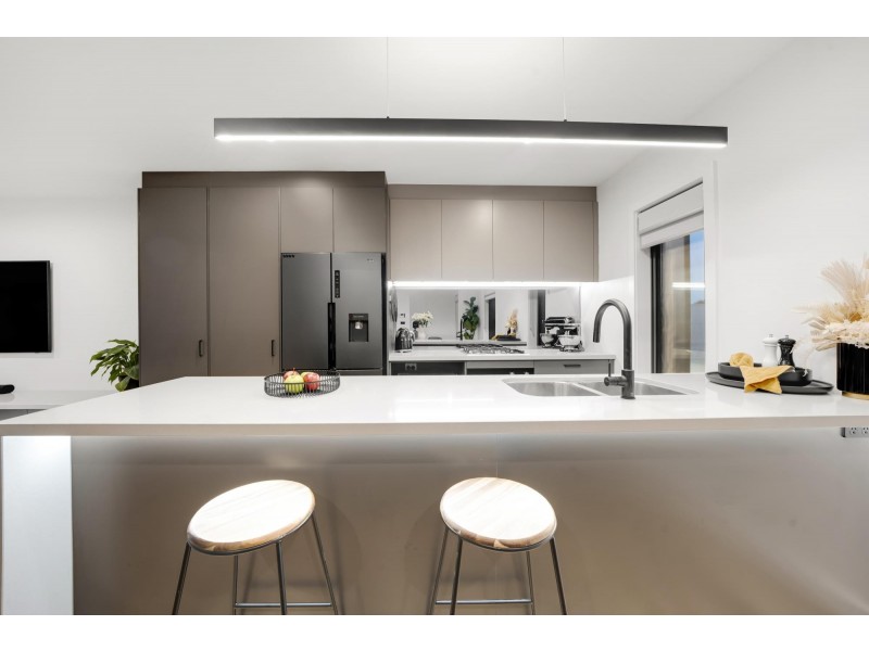 24/60 Kingsland Parade, Casey ACT 2913