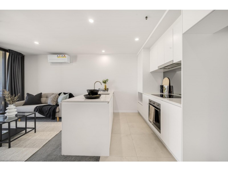 1111/1 Grazier Lane, Belconnen ACT 2617
