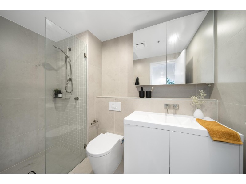 1111/1 Grazier Lane, Belconnen ACT 2617