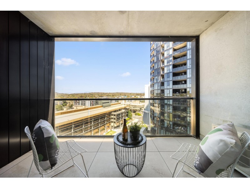 1111/1 Grazier Lane, Belconnen ACT 2617