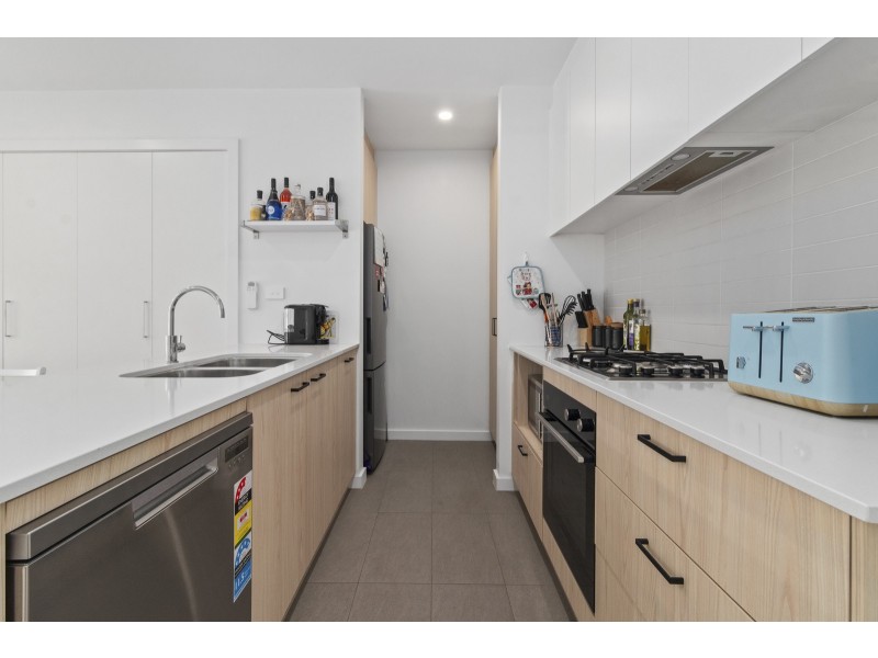 2/162 Overall Avenue, Casey ACT 2913