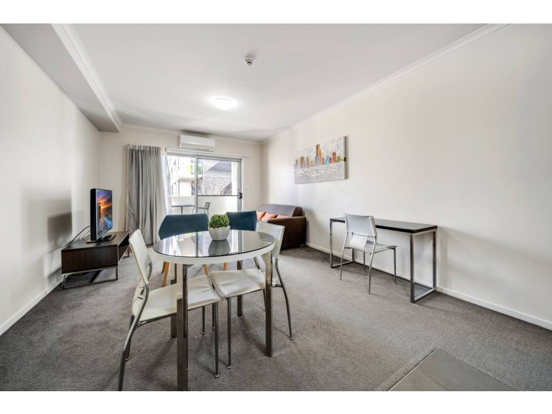 127/150 Anketell Street, Greenway ACT 2900