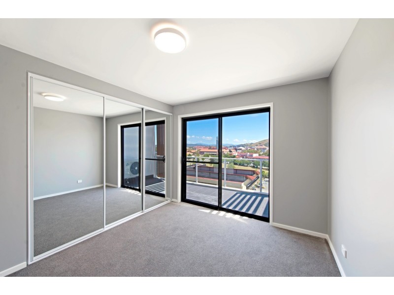 193/8 Limburg Way, Greenway ACT 2900