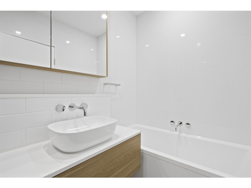 115/19 Captain Cook Crescent, Griffith ACT 2603