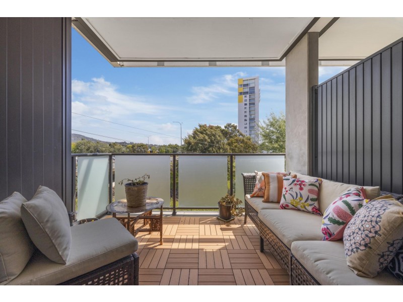 13/128 Easty Street, Phillip ACT 2606