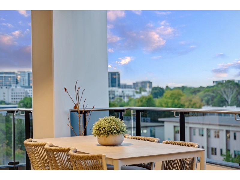 51/44 Constitution Avenue, Campbell ACT 2612