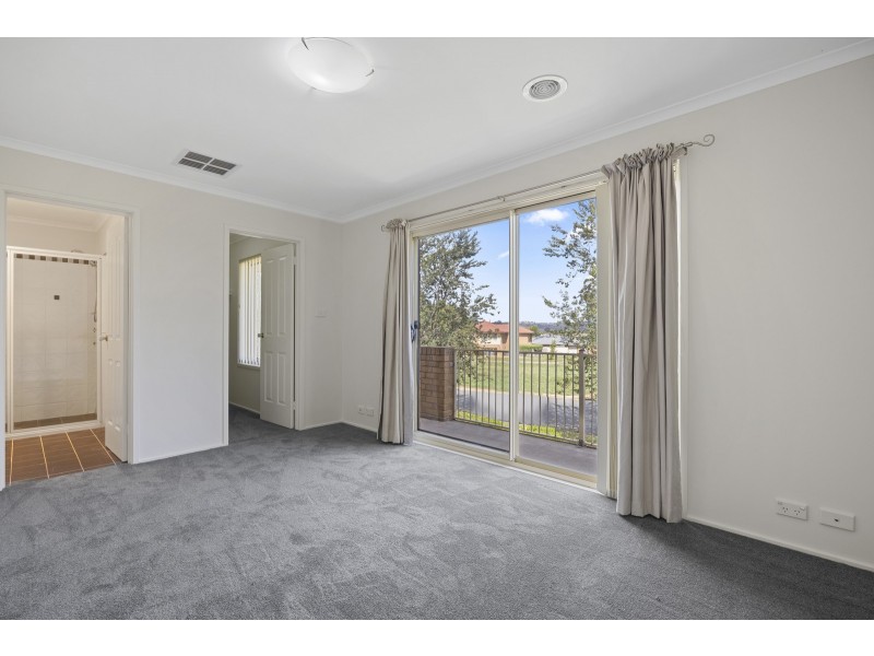 339 Anthony Rolfe Avenue, Gungahlin ACT 2912