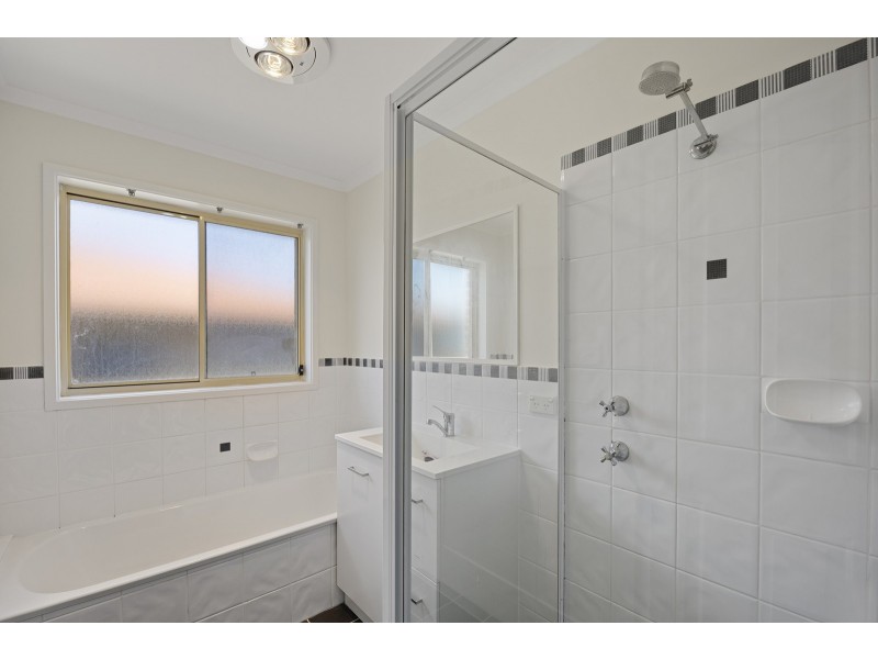 339 Anthony Rolfe Avenue, Gungahlin ACT 2912