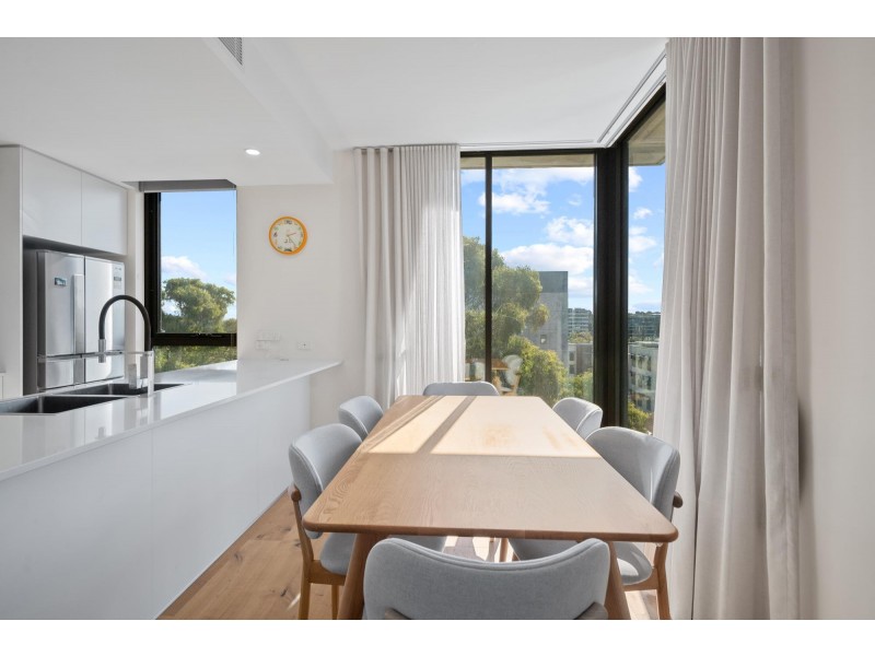 26/81 Constitution Avenue, Campbell ACT 2612
