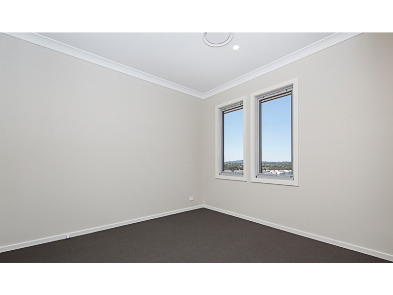 9 Concertina Street, Lawson ACT 2617