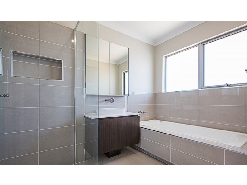 9 Concertina Street, Lawson ACT 2617