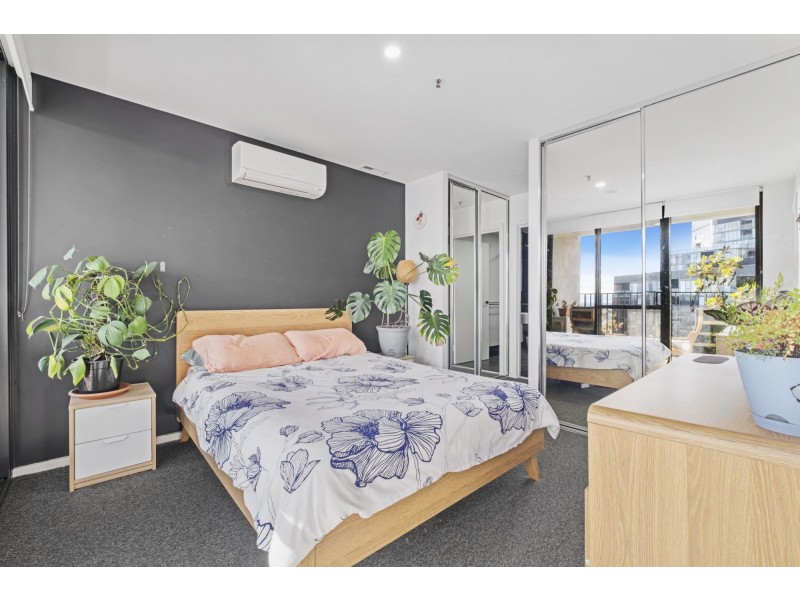 2304/120 Eastern Valley Way, Belconnen ACT 2617