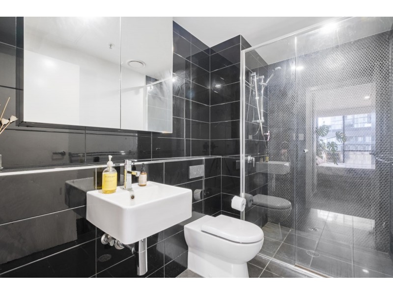 2304/120 Eastern Valley Way, Belconnen ACT 2617