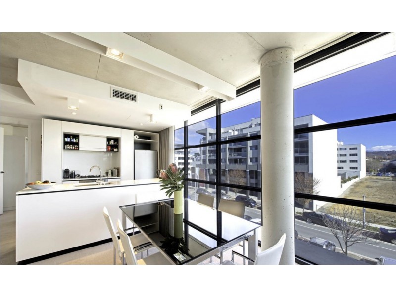 6/33 Eastlake Parade, Kingston ACT 2604