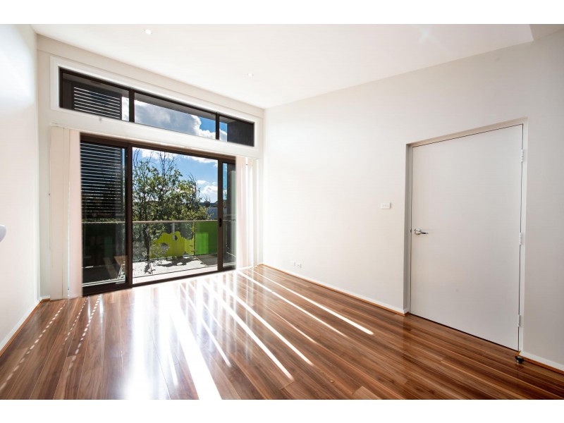 11/22 De Burgh Street, Lyneham ACT 2602