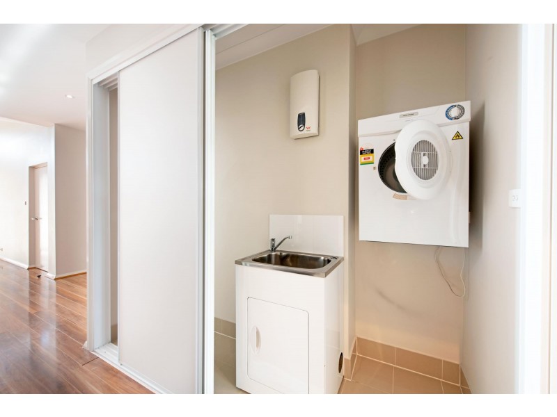 11/22 De Burgh Street, Lyneham ACT 2602