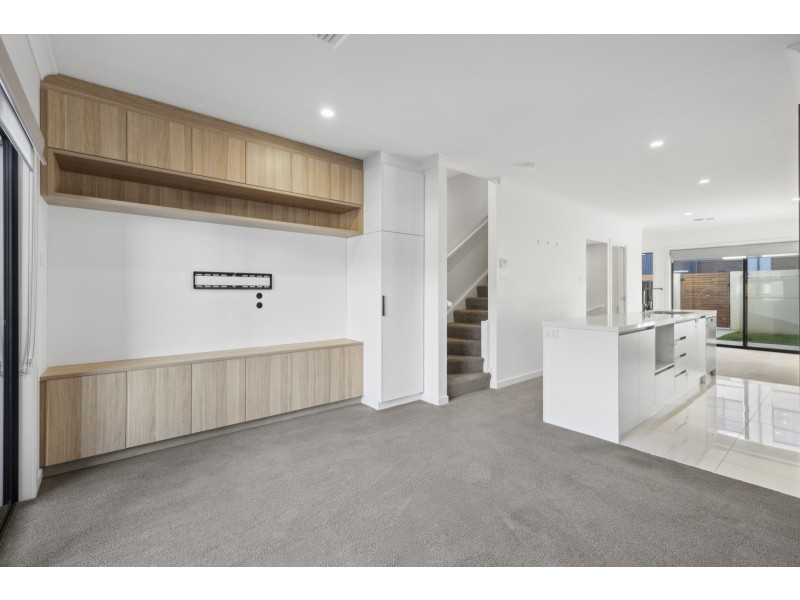 27/23 Wanderlight Avenue, Lawson ACT 2617