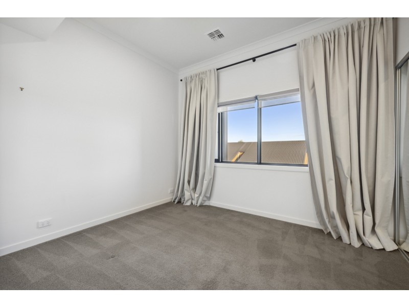 27/23 Wanderlight Avenue, Lawson ACT 2617