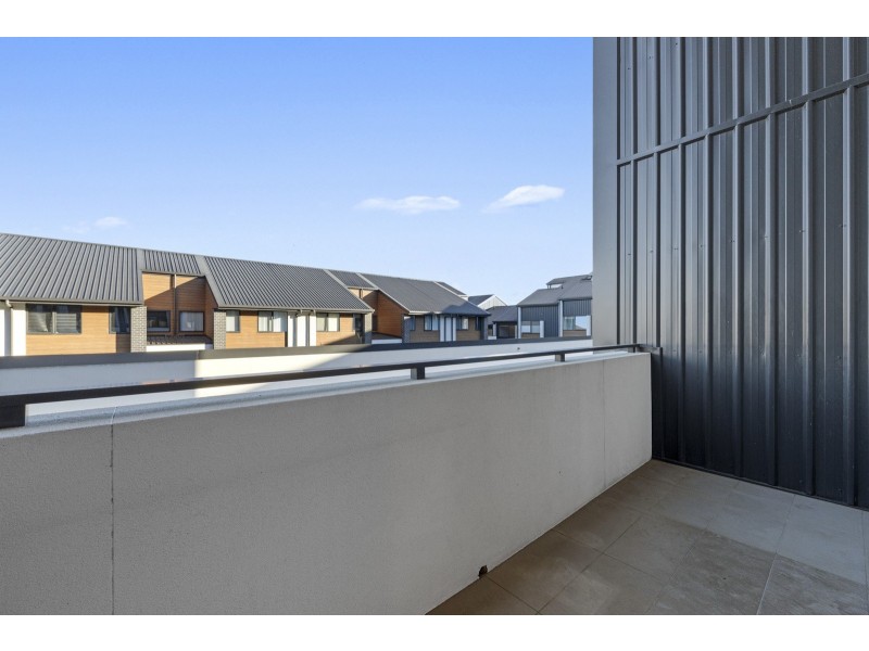 27/23 Wanderlight Avenue, Lawson ACT 2617