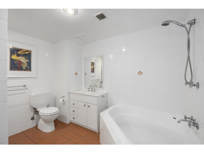 13/60 Henty Street, Braddon ACT 2612