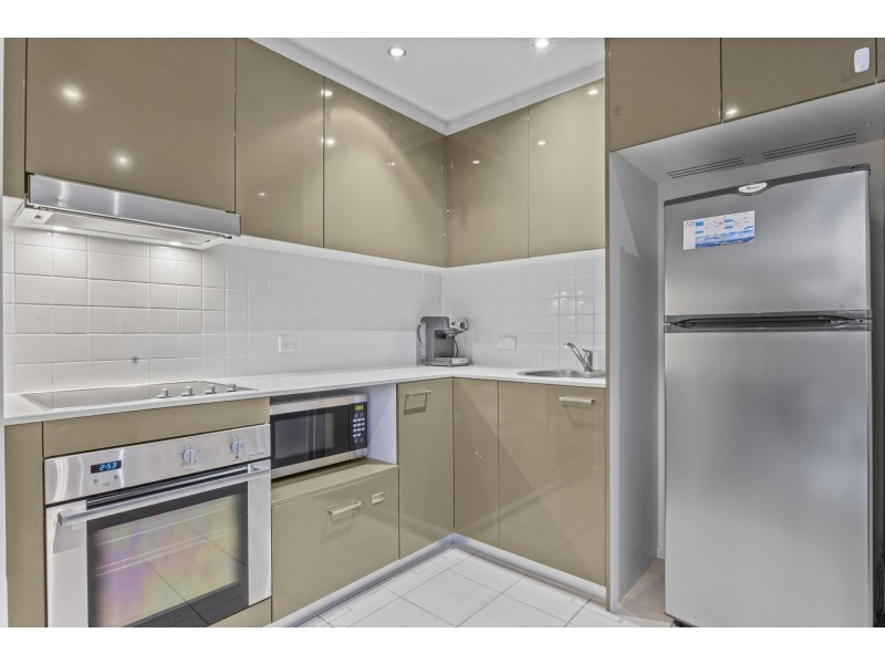 15/2 Edinburgh Avenue, City ACT 2601