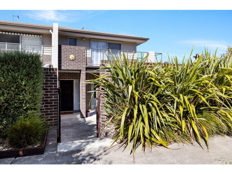 1/14 Pender Street, Casey ACT 2913