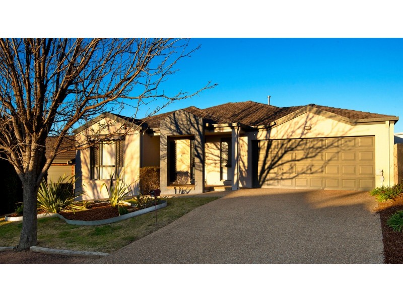 10 Inglewood Street, Gungahlin ACT 2912
