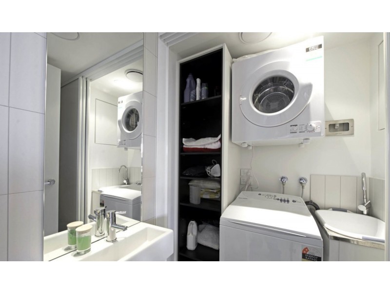 6/33 Eastlake Parade, Kingston ACT 2604