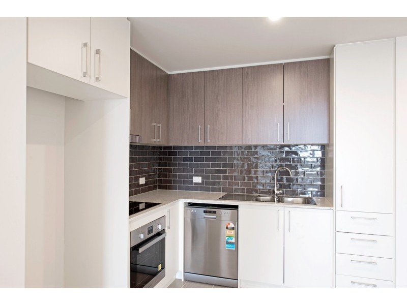 106/2 Hinder Street, Gungahlin ACT 2912