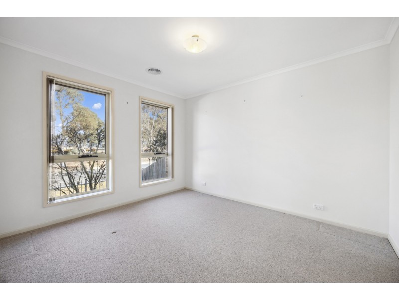 207 Anthony Rolfe Avenue, Gungahlin ACT 2912