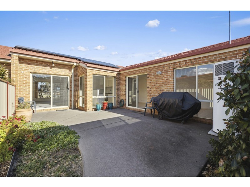 207 Anthony Rolfe Avenue, Gungahlin ACT 2912