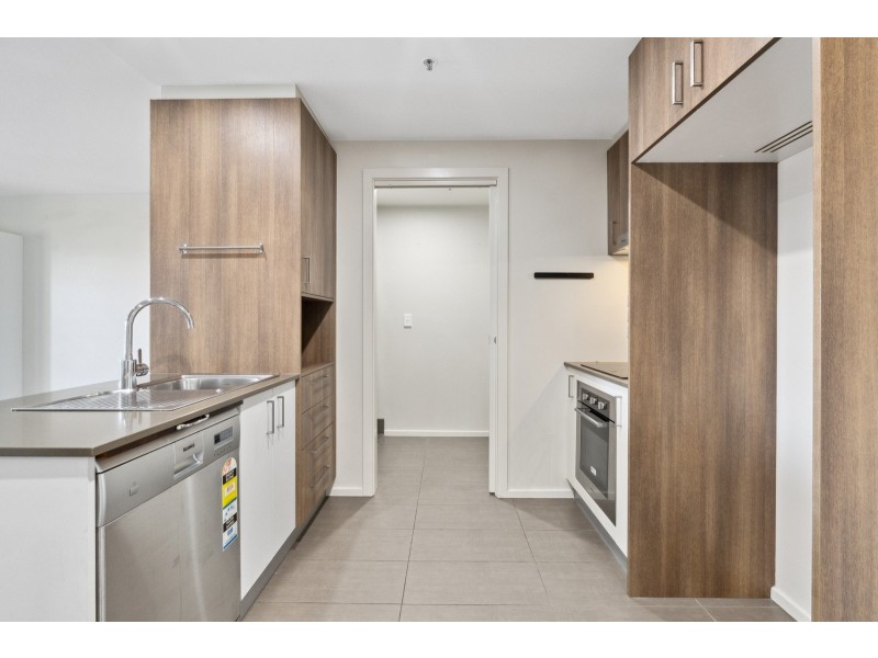 240/325 Anketell Street, Greenway ACT 2900