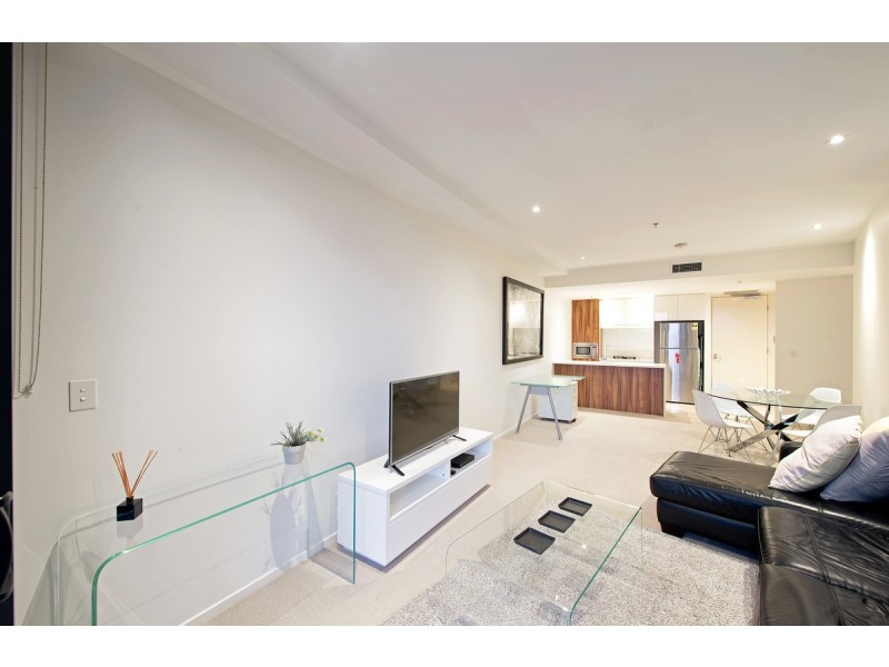 1108/240 Bunda Street, City ACT 2601