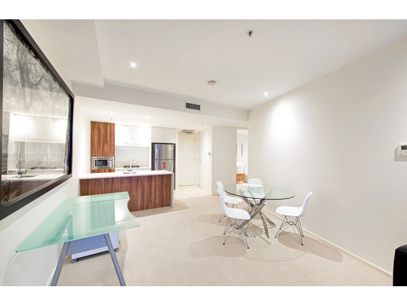 1108/240 Bunda Street, City ACT 2601