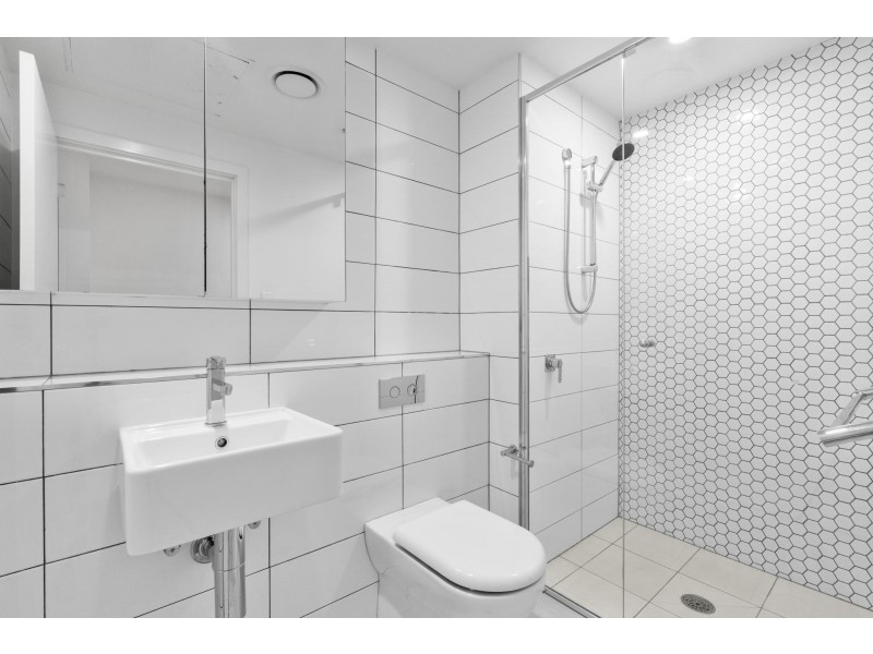 716/120 Eastern Valley Way, Belconnen ACT 2617