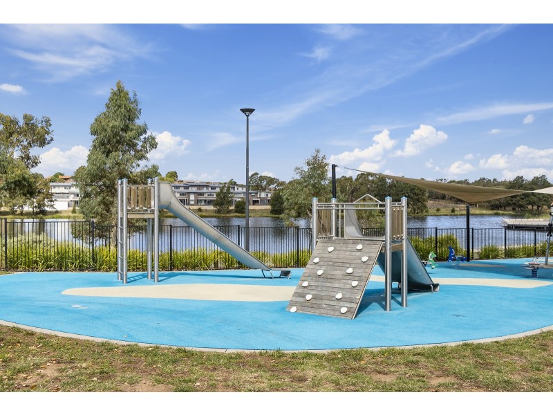 126/311 Anketell Street, Greenway ACT 2900