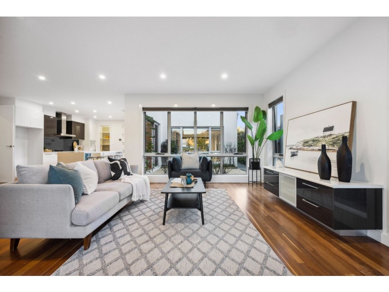 3 Denoon Street, Forde ACT 2914